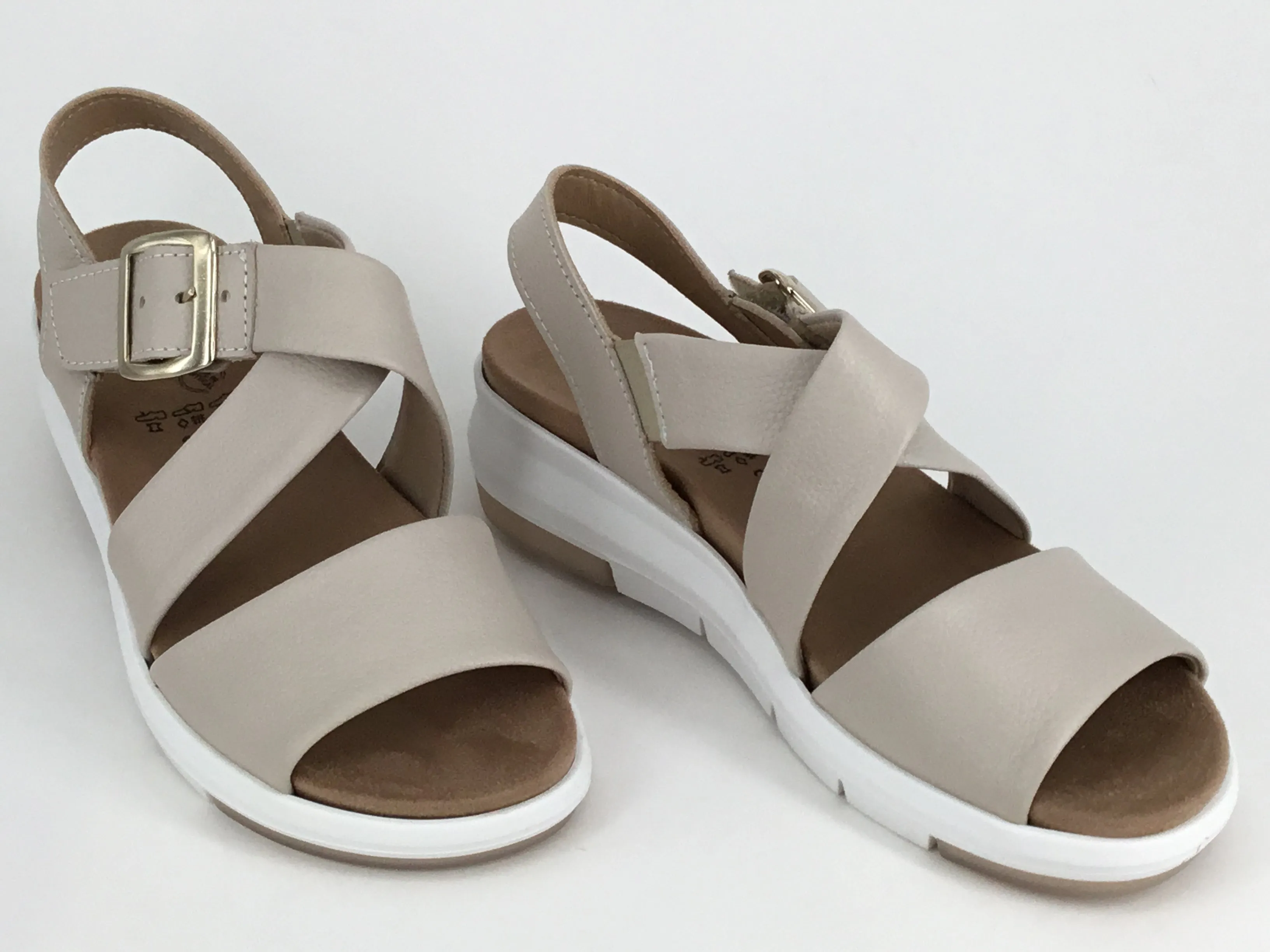 Aco Comfort Amaya available in 2 colours