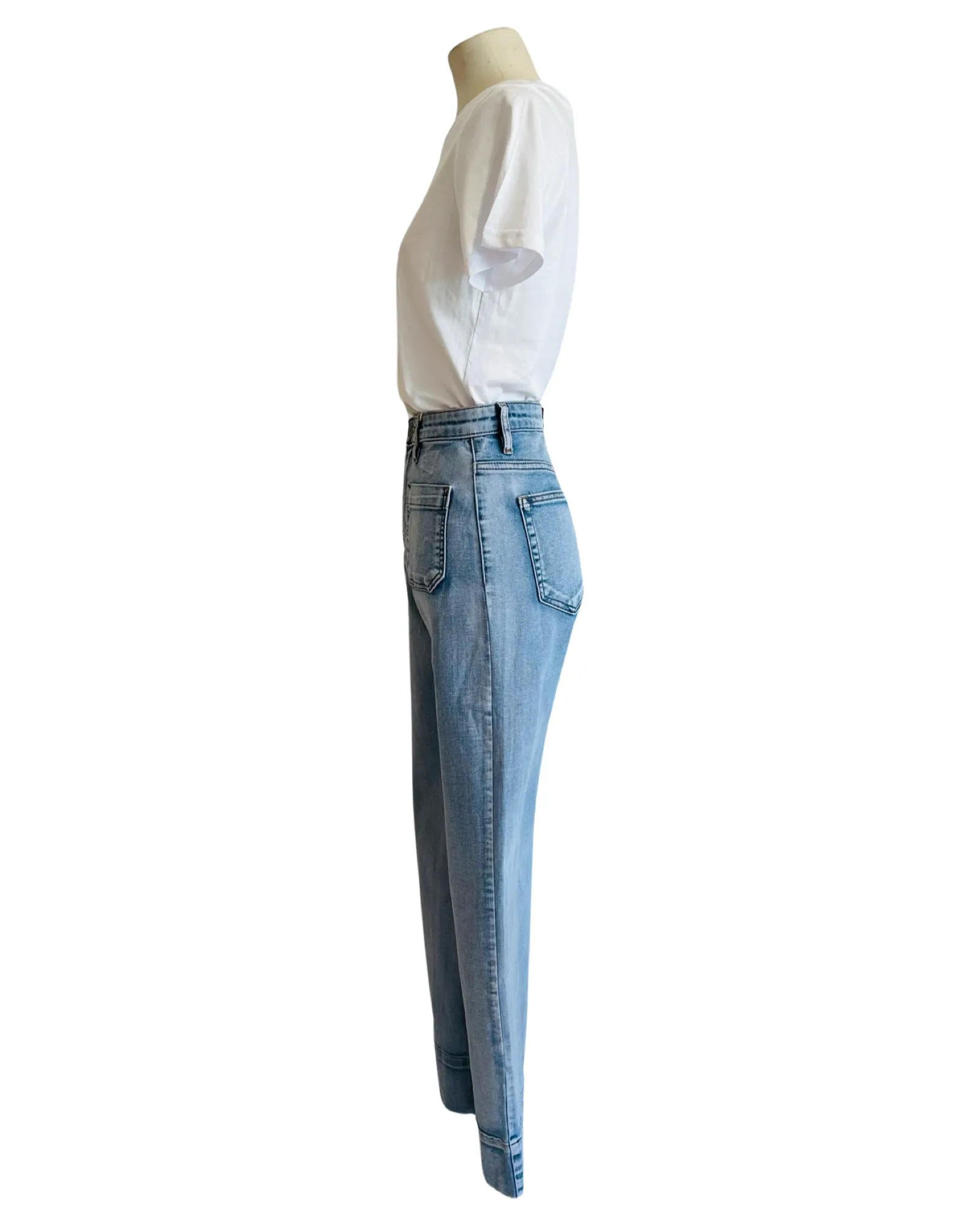 ARCHIE JEAN light