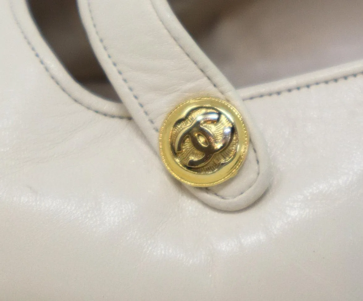 Chanel Ivory & Black Leather Flats sz 8