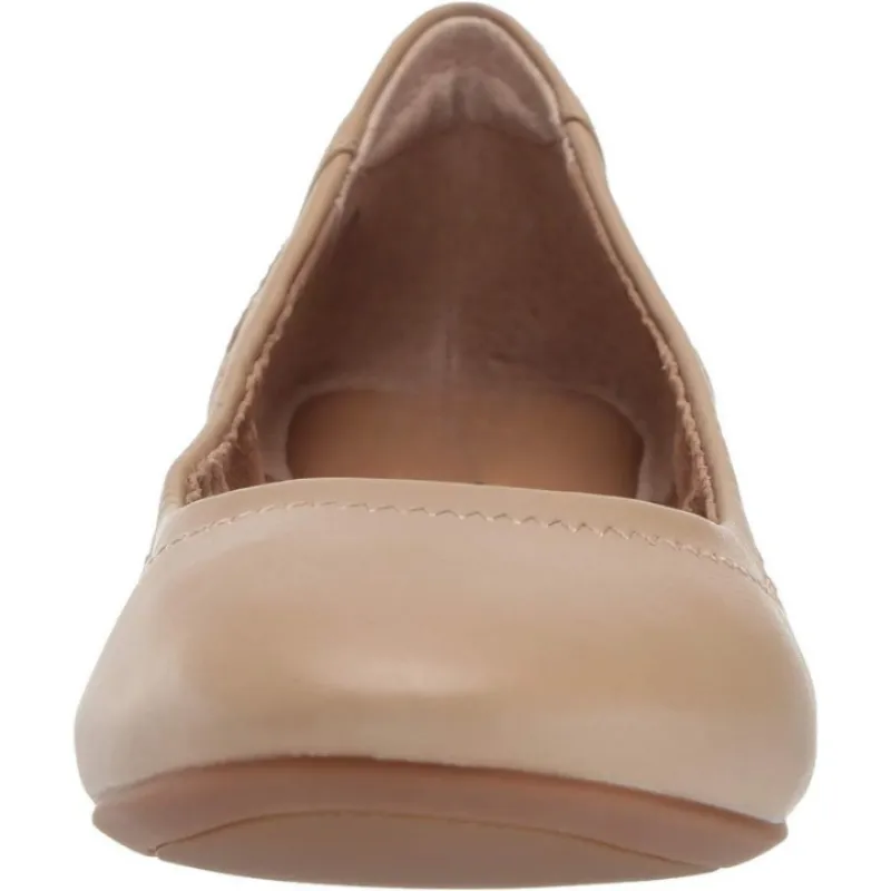 Classic Slip On Flats Shoe For Women