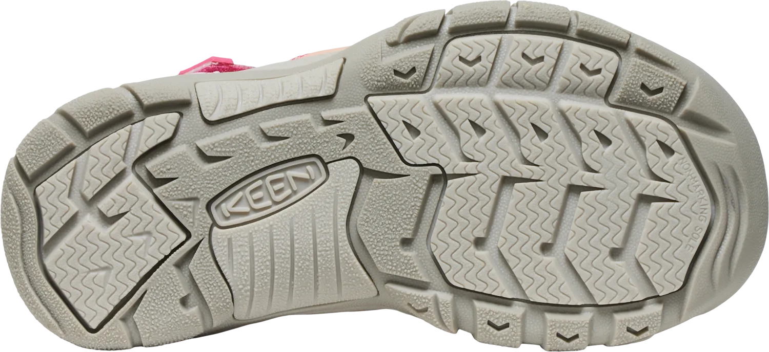 Keen Big Kids' (Sizes 1-7) Newport H2 Youth Sandal - Hot Pink/Orchid Petal