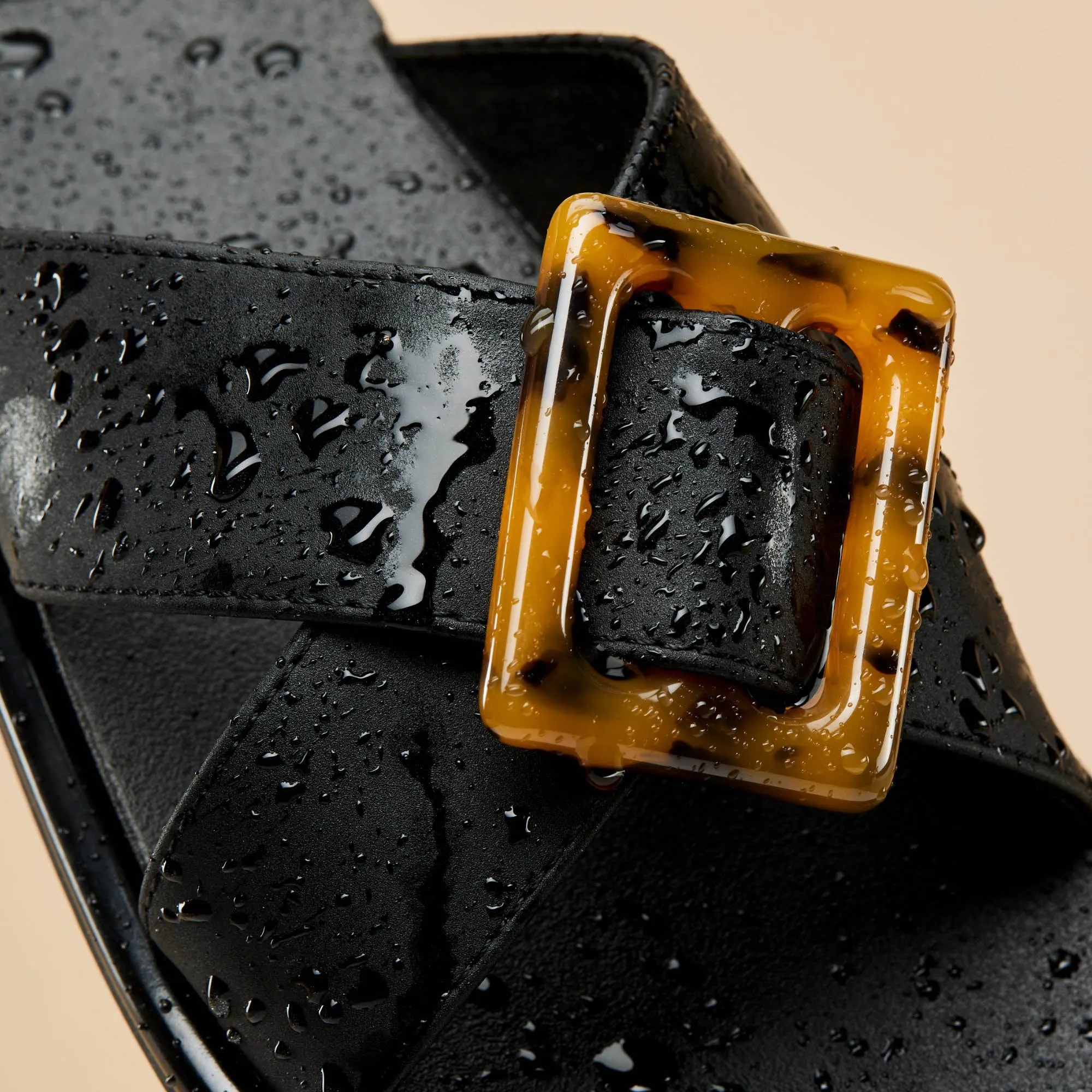 Lai Slide - Black