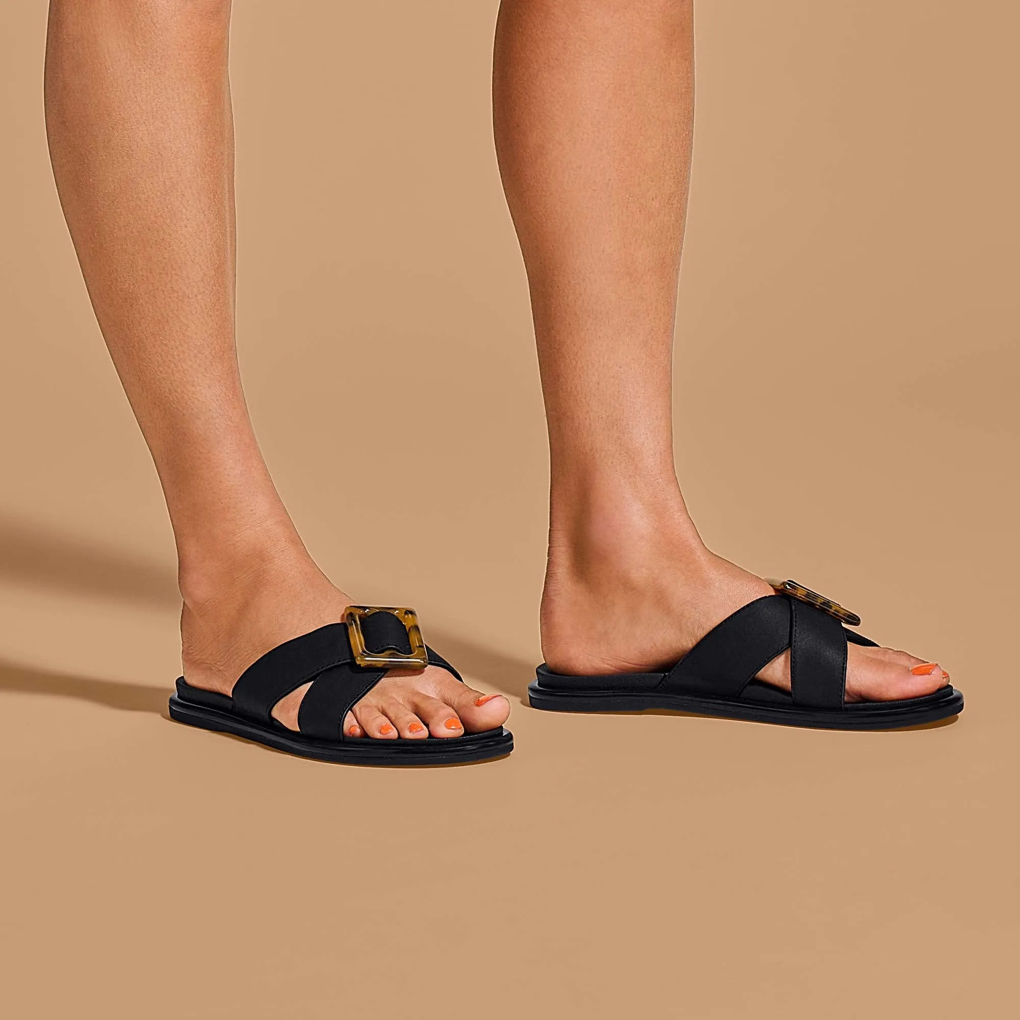 Lai Slide - Black
