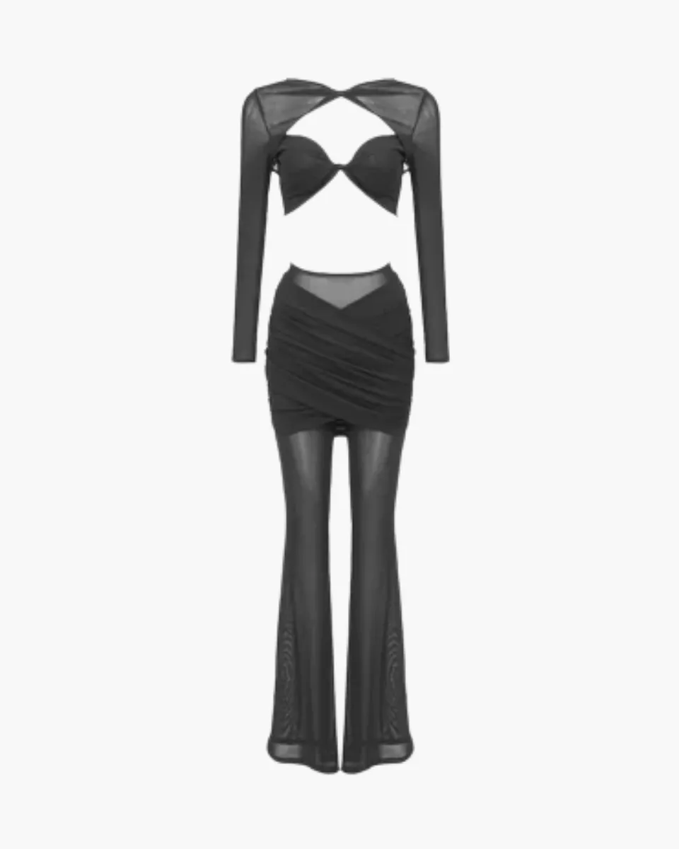 Lucia – Hollow-out design – Two-piece set