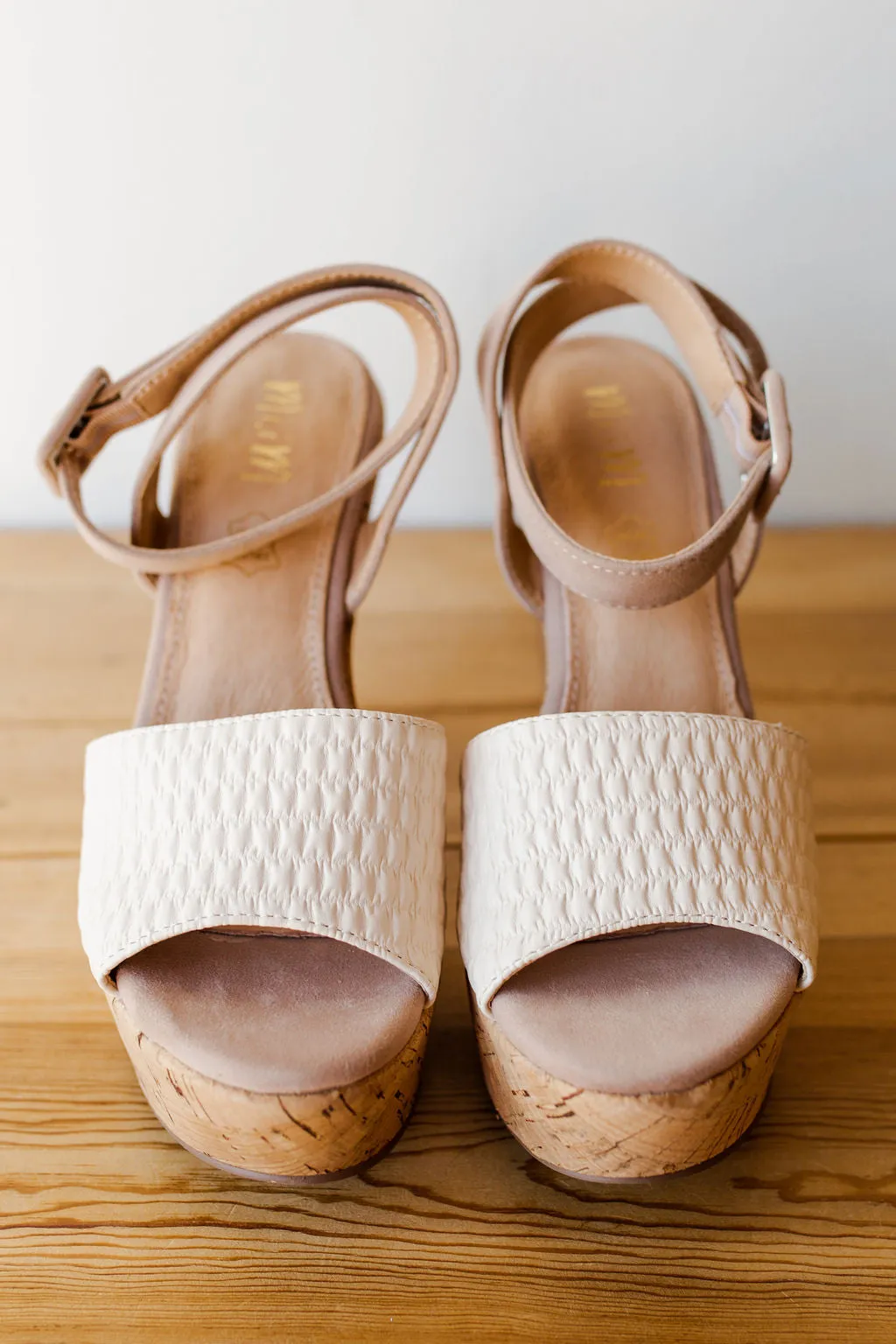 margot chunky platform