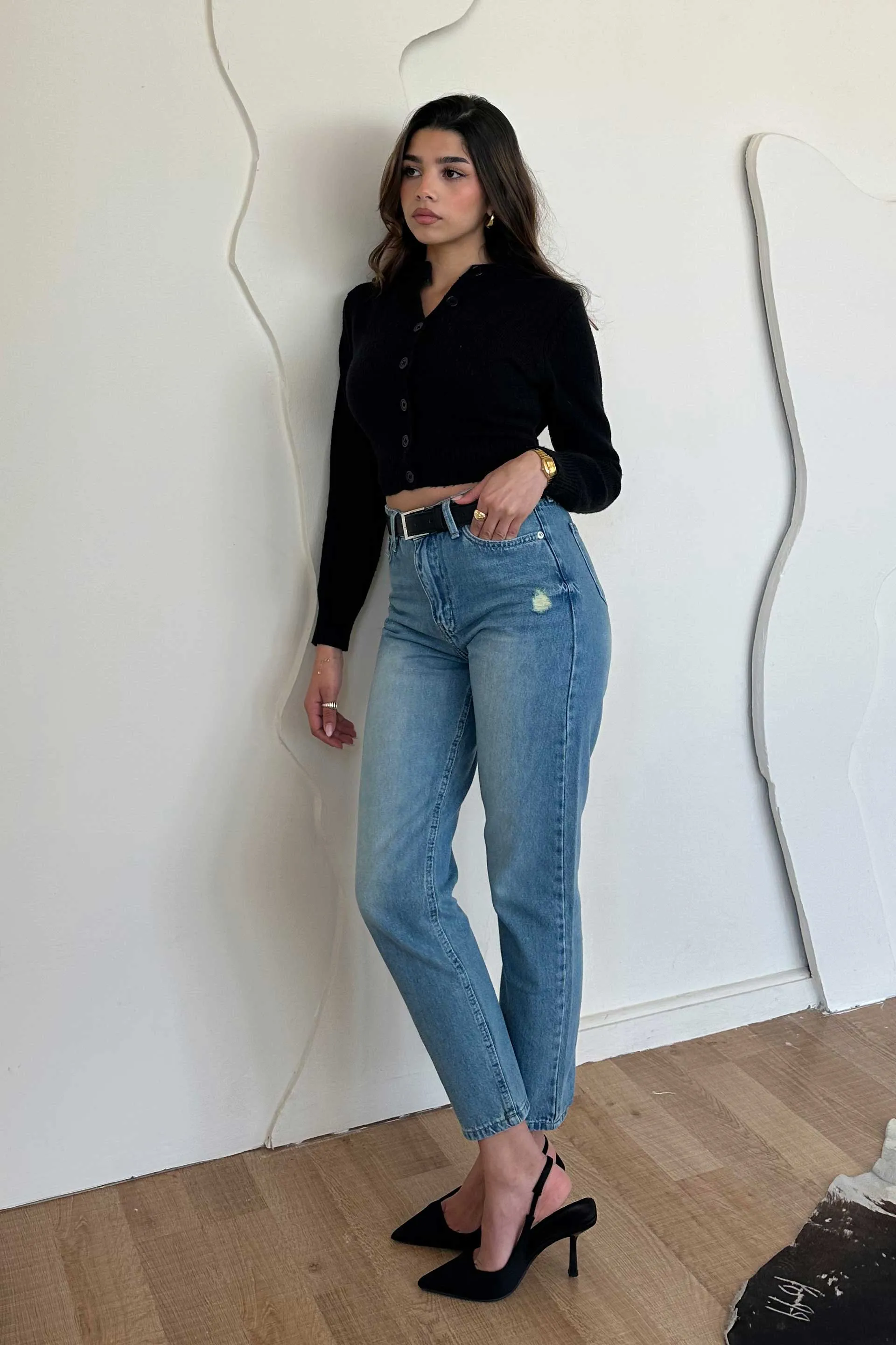 Mom Jeans - High-Waist Medium Blue Washed