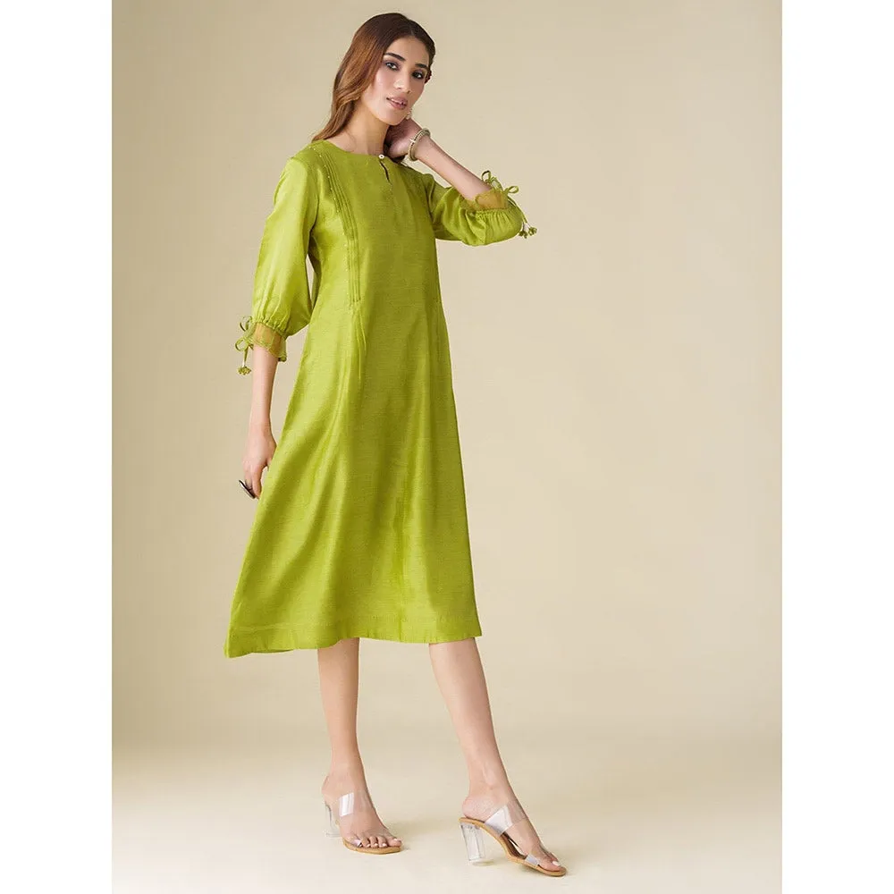 Mushio Lime Green Flowy Chanderi Paavni Dress