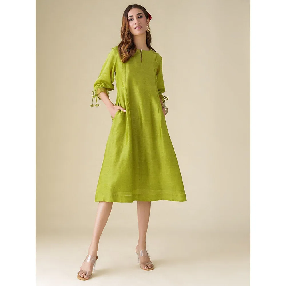 Mushio Lime Green Flowy Chanderi Paavni Dress