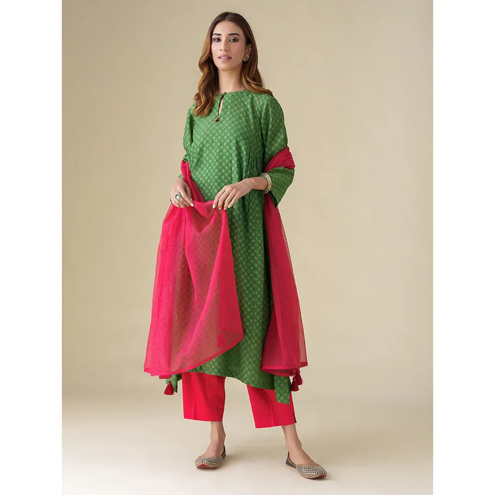 Mushio Magenta Kota Dupatta with Crochet Lace and Tassel Detailing