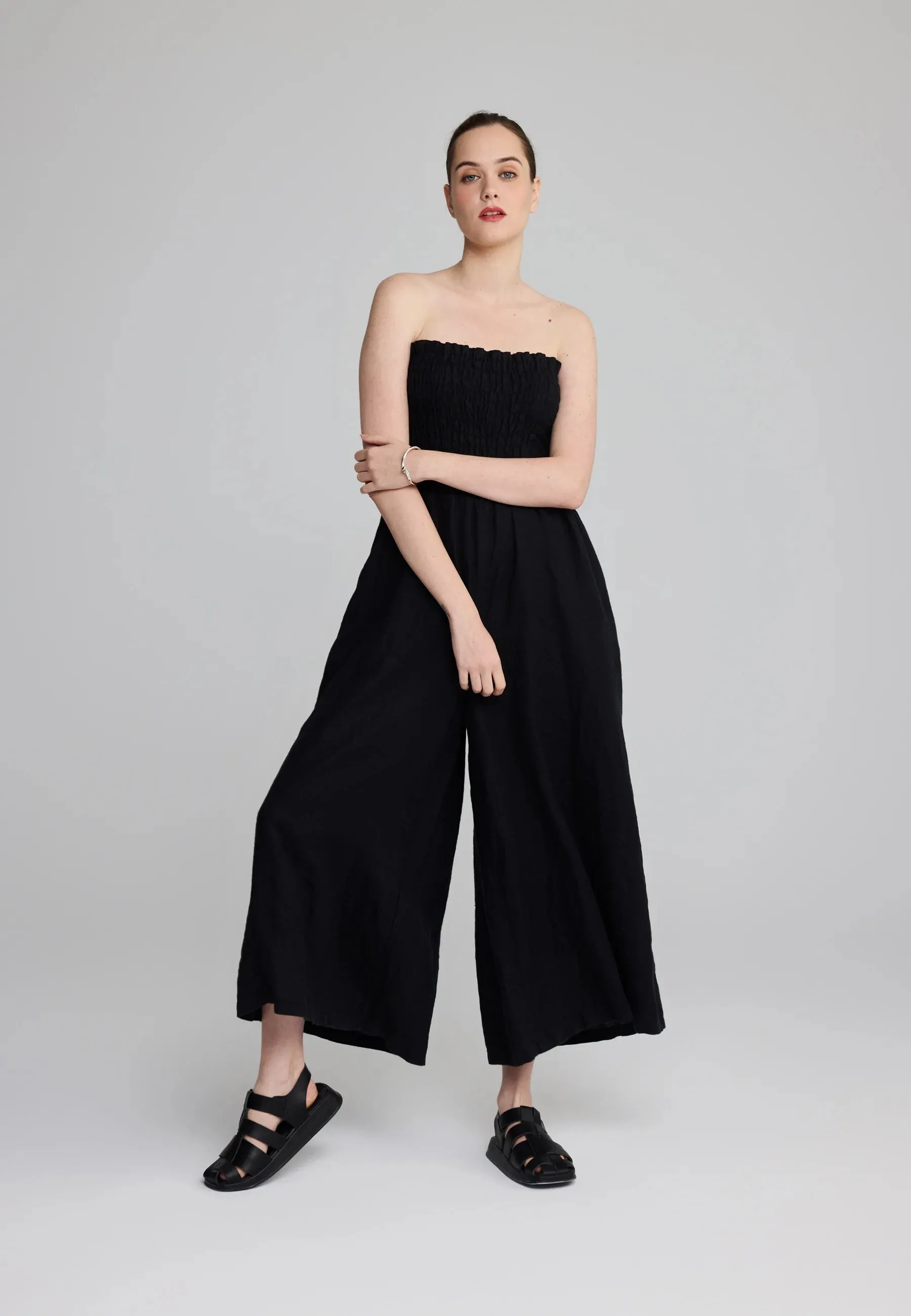 SOLINA – Linen Ruched Body Jumpsuit