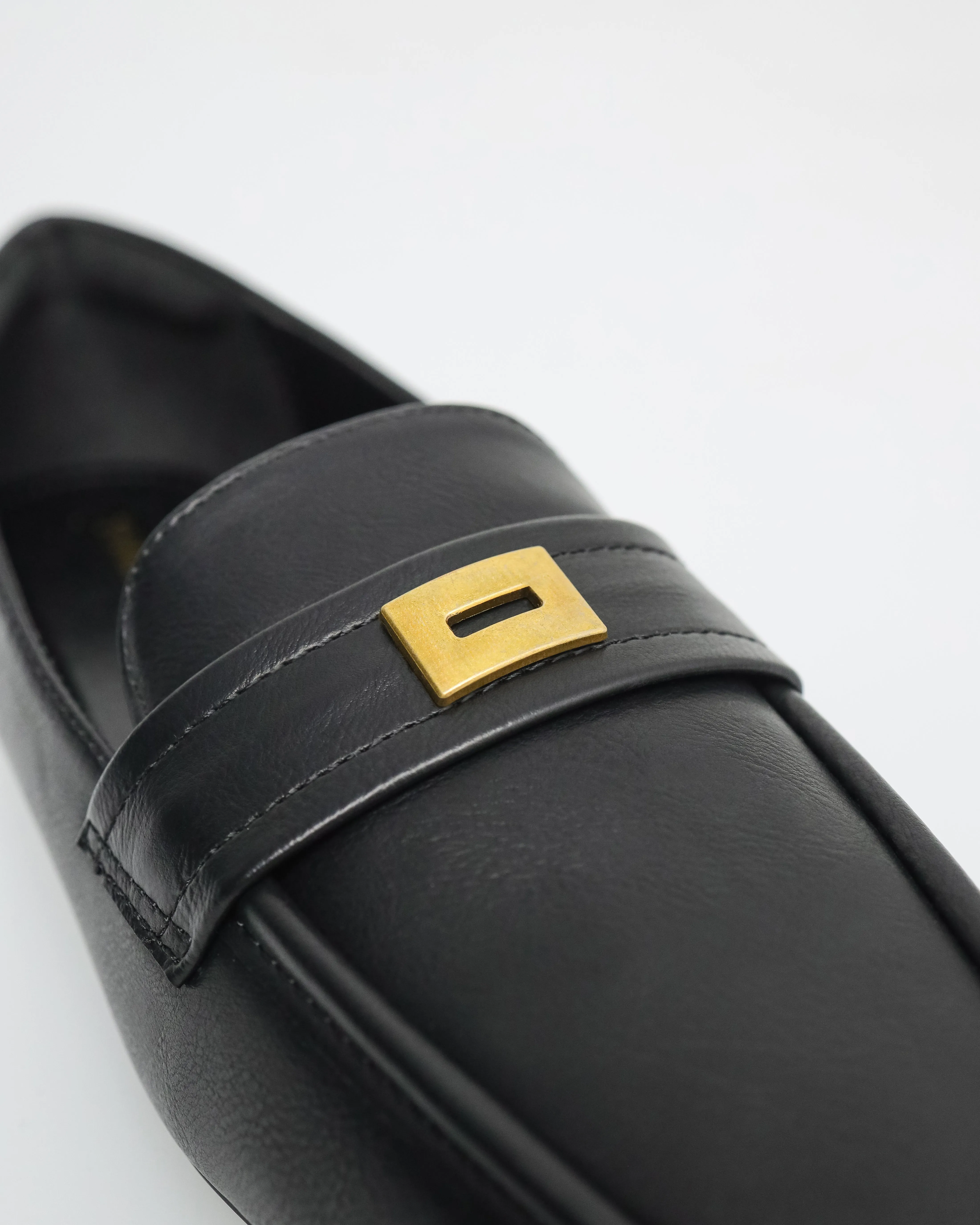 Tomaz FL083 Ladies Gold Buckle Flats