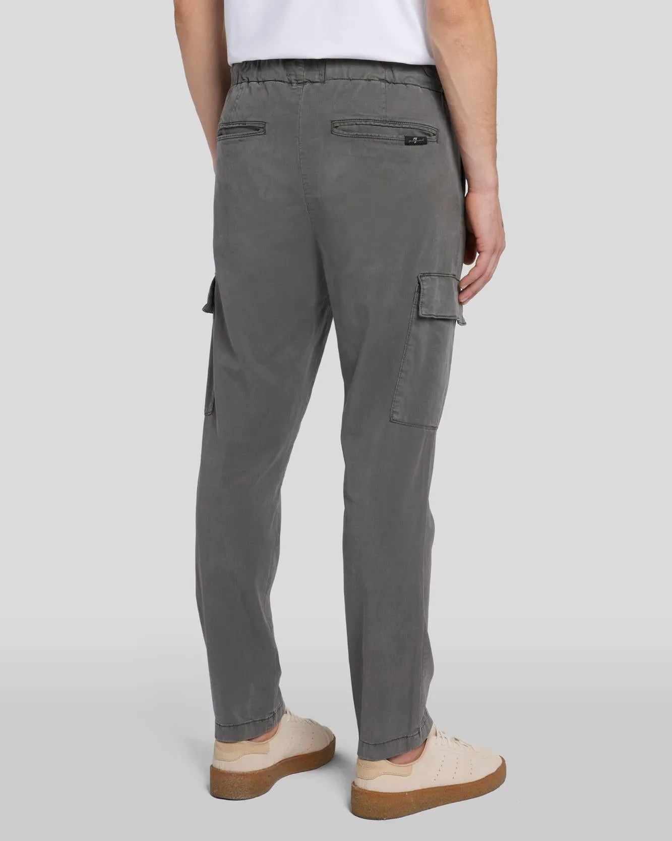 Weightless Cargo Jogger in Dusty Gray