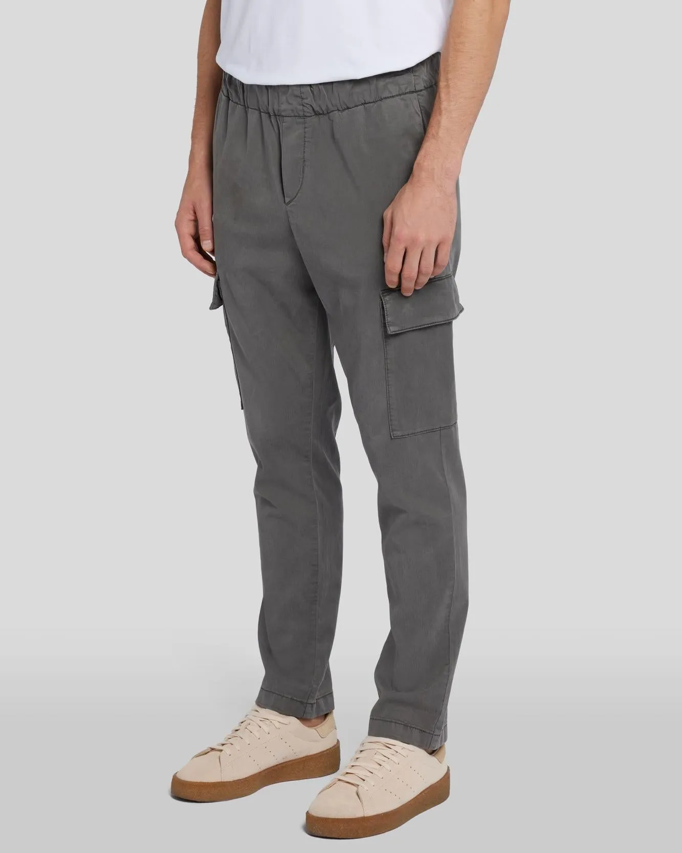 Weightless Cargo Jogger in Dusty Gray