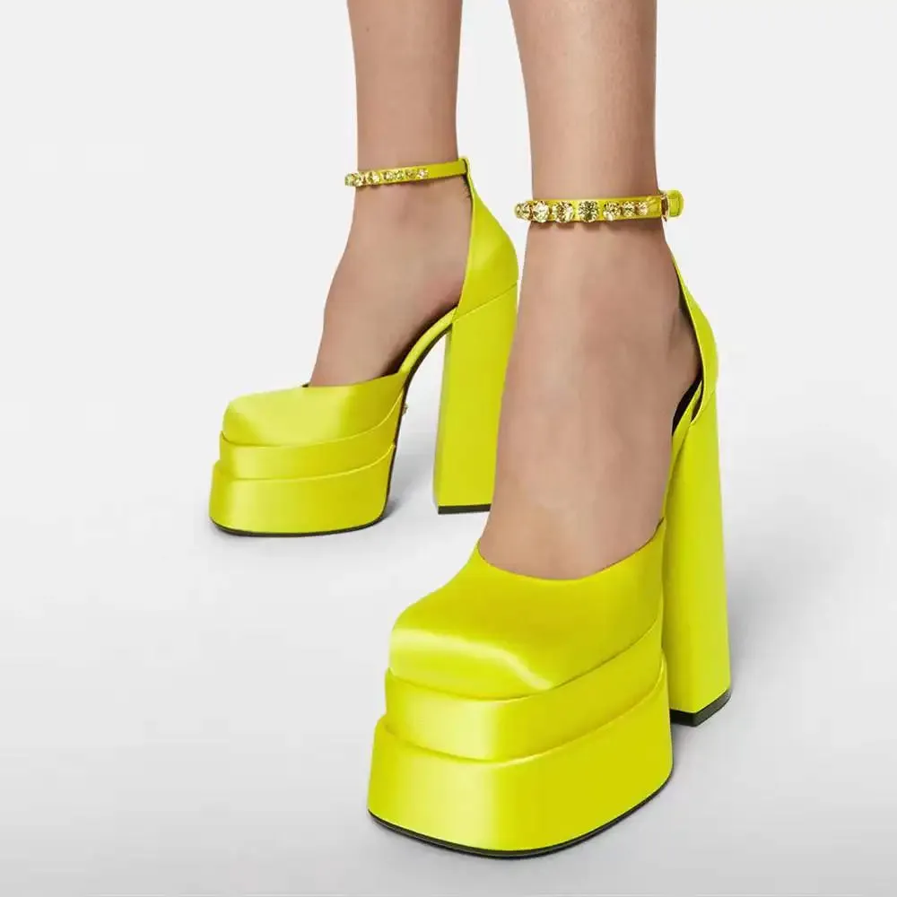 Women's Retro Mary Janes Chunky Ankle Strap Platform Heels