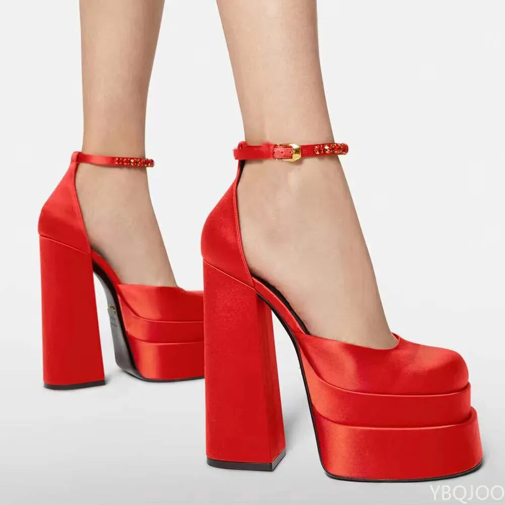 Women's Retro Mary Janes Chunky Ankle Strap Platform Heels